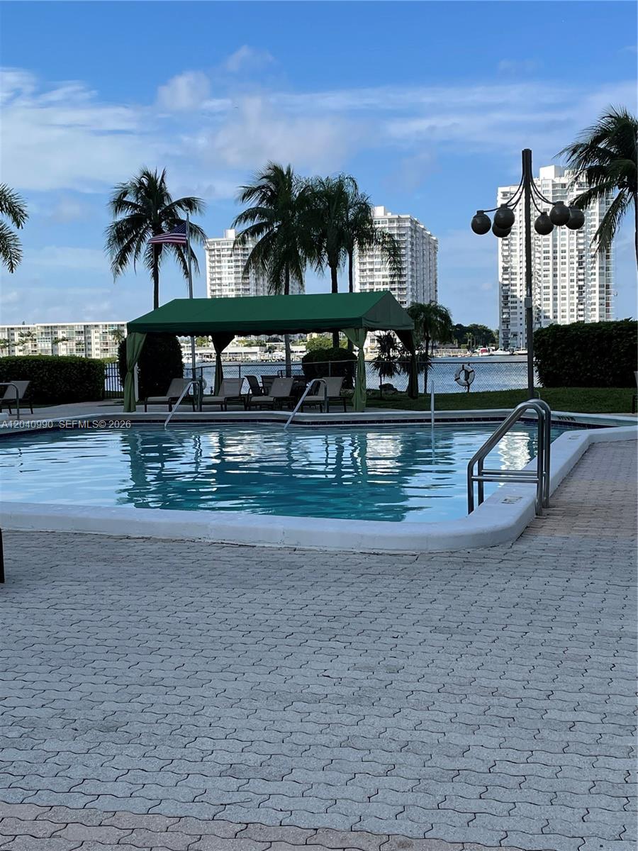 Photo of 18181 NE 31st ct  #305, Aventura, Florida, 33160 - 