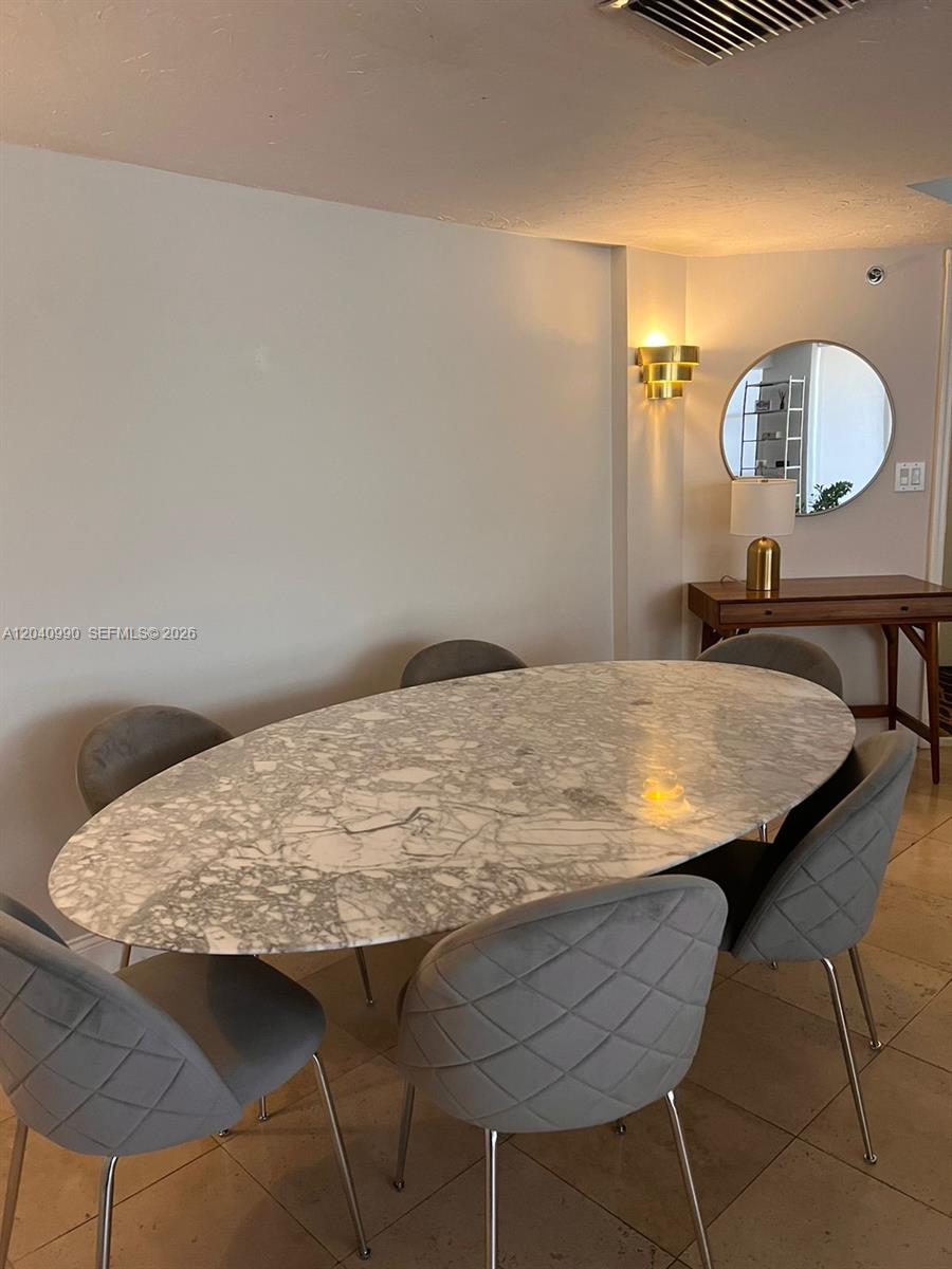 Photo of 18181 NE 31st ct  #305, Aventura, Florida, 33160 - 