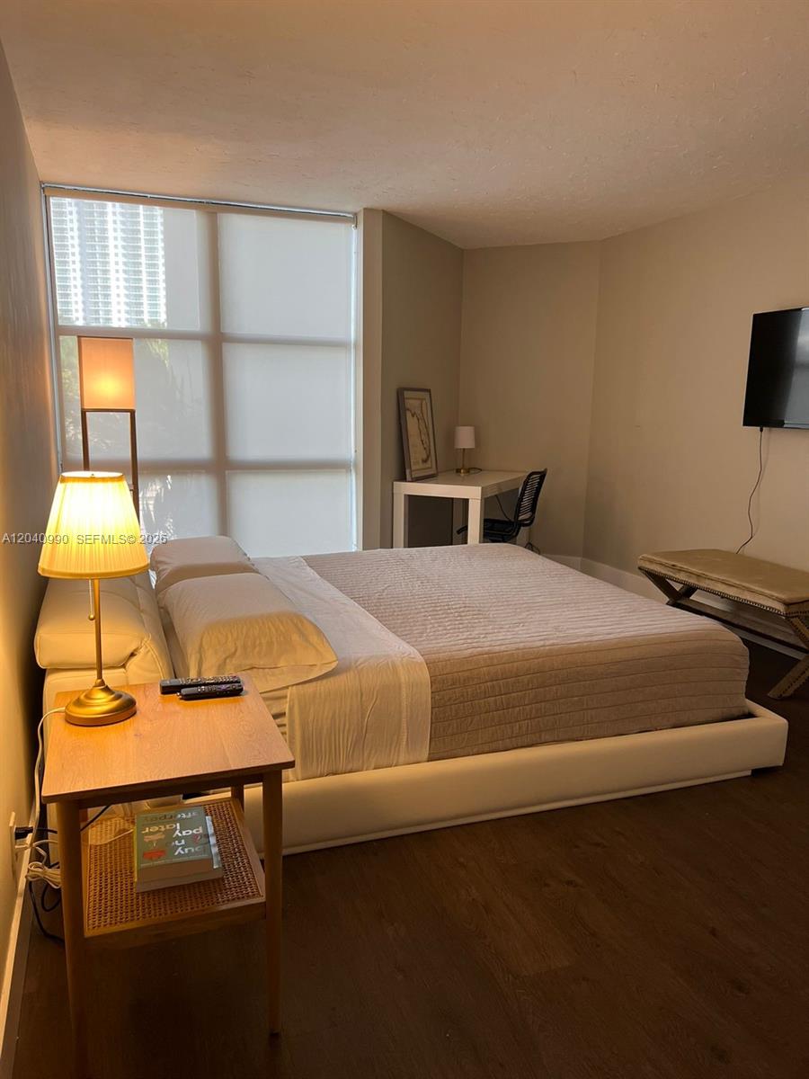 Photo of 18181 NE 31st ct  #305, Aventura, Florida, 33160 - Master Bedroom
