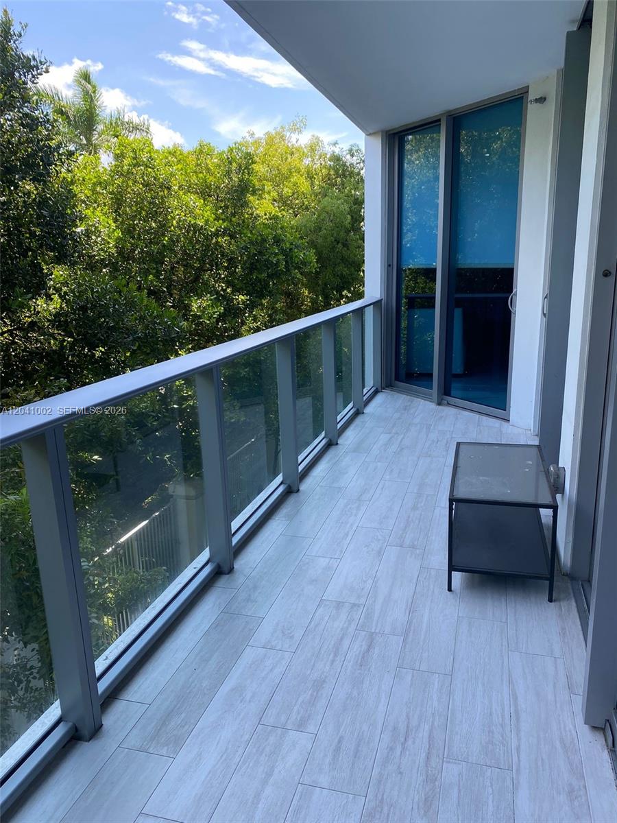 Photo of 17301 Biscayne Blvd  #206, North Miami Beach, Florida, 33160 - 