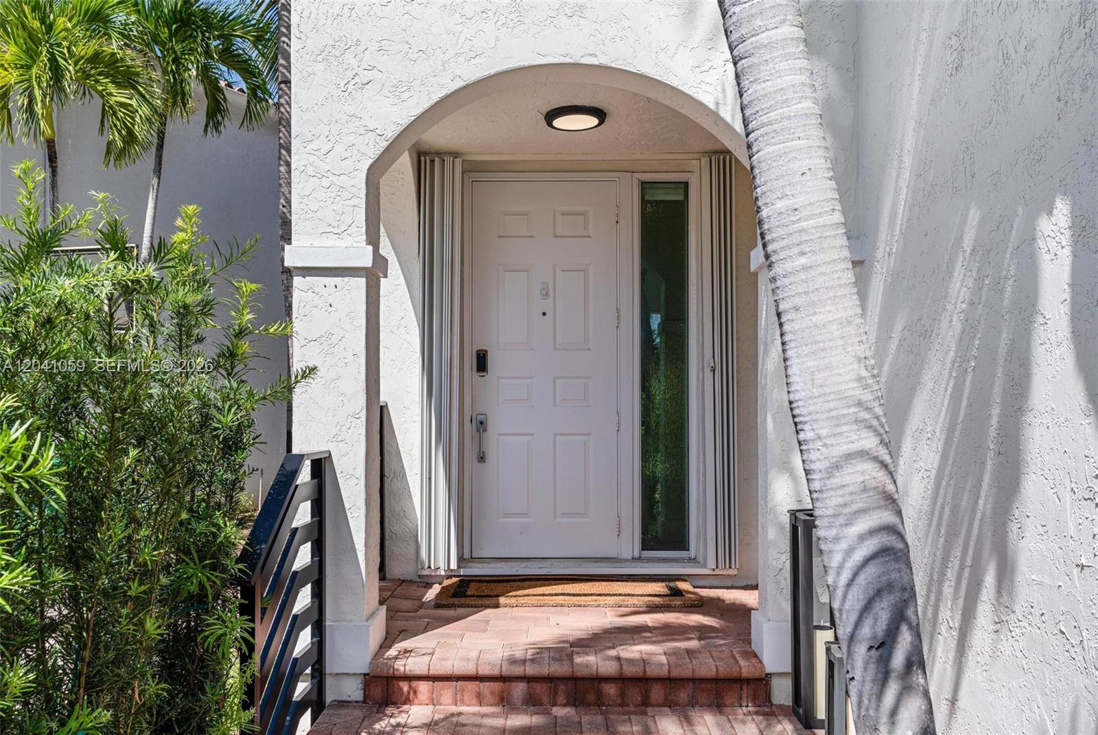 Photo of 20940 31st Pl (20940), Aventura, Florida, 33180 -