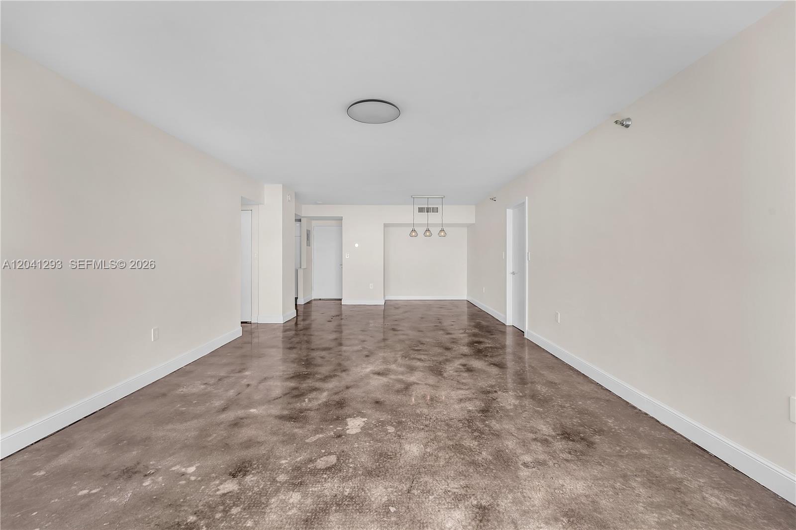 Photo of 20515 Country Club Dr  #1245, Aventura, Florida, 33180 - 
