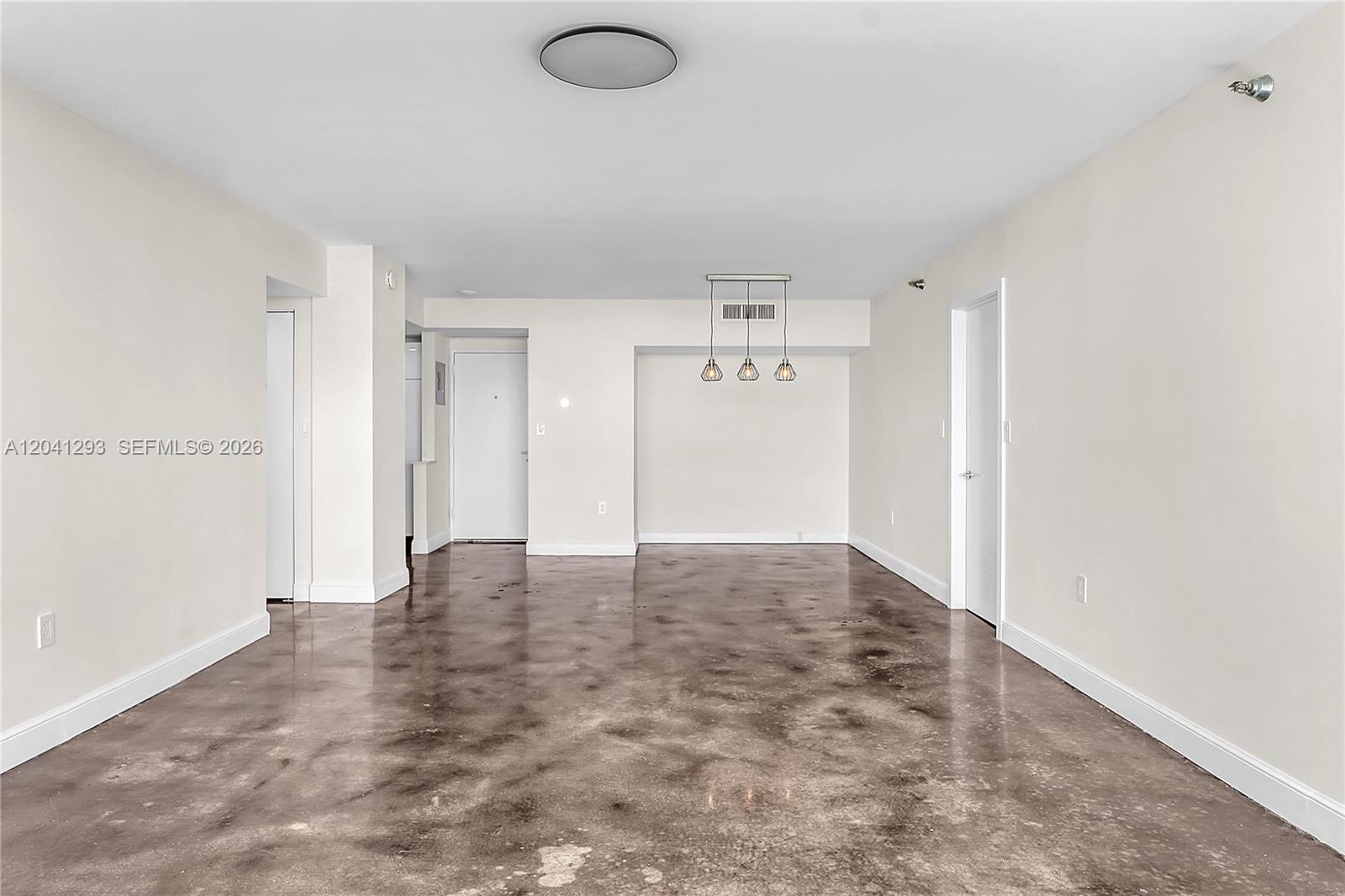 Photo of 20515 Country Club Dr  #1245, Aventura, Florida, 33180 - 