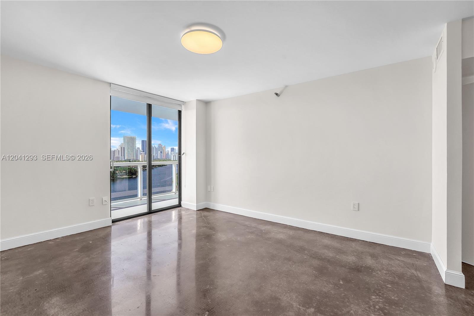 Photo of 20515 Country Club Dr  #1245, Aventura, Florida, 33180 - 