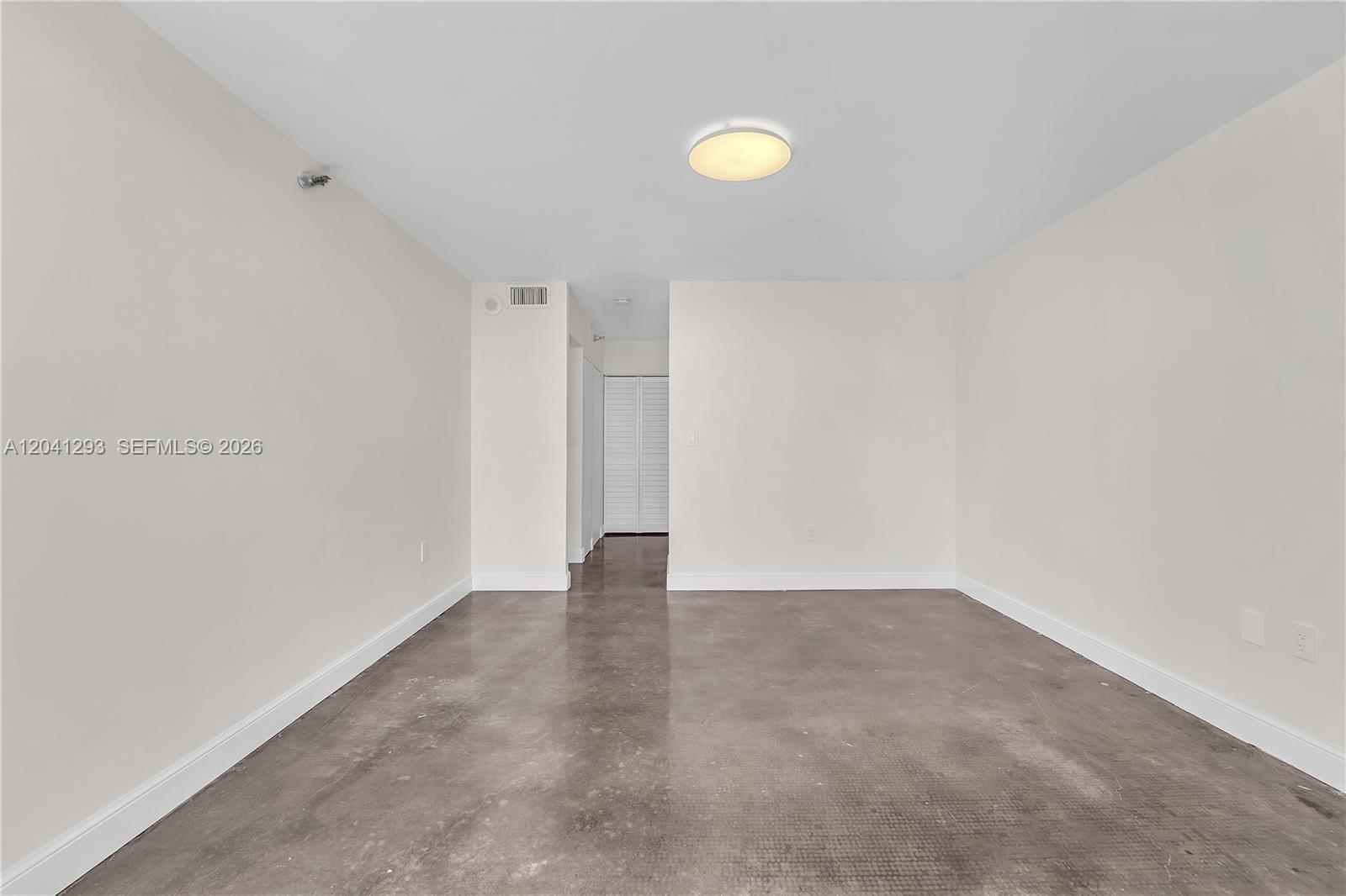 Photo of 20515 Country Club Dr  #1245, Aventura, Florida, 33180 - 