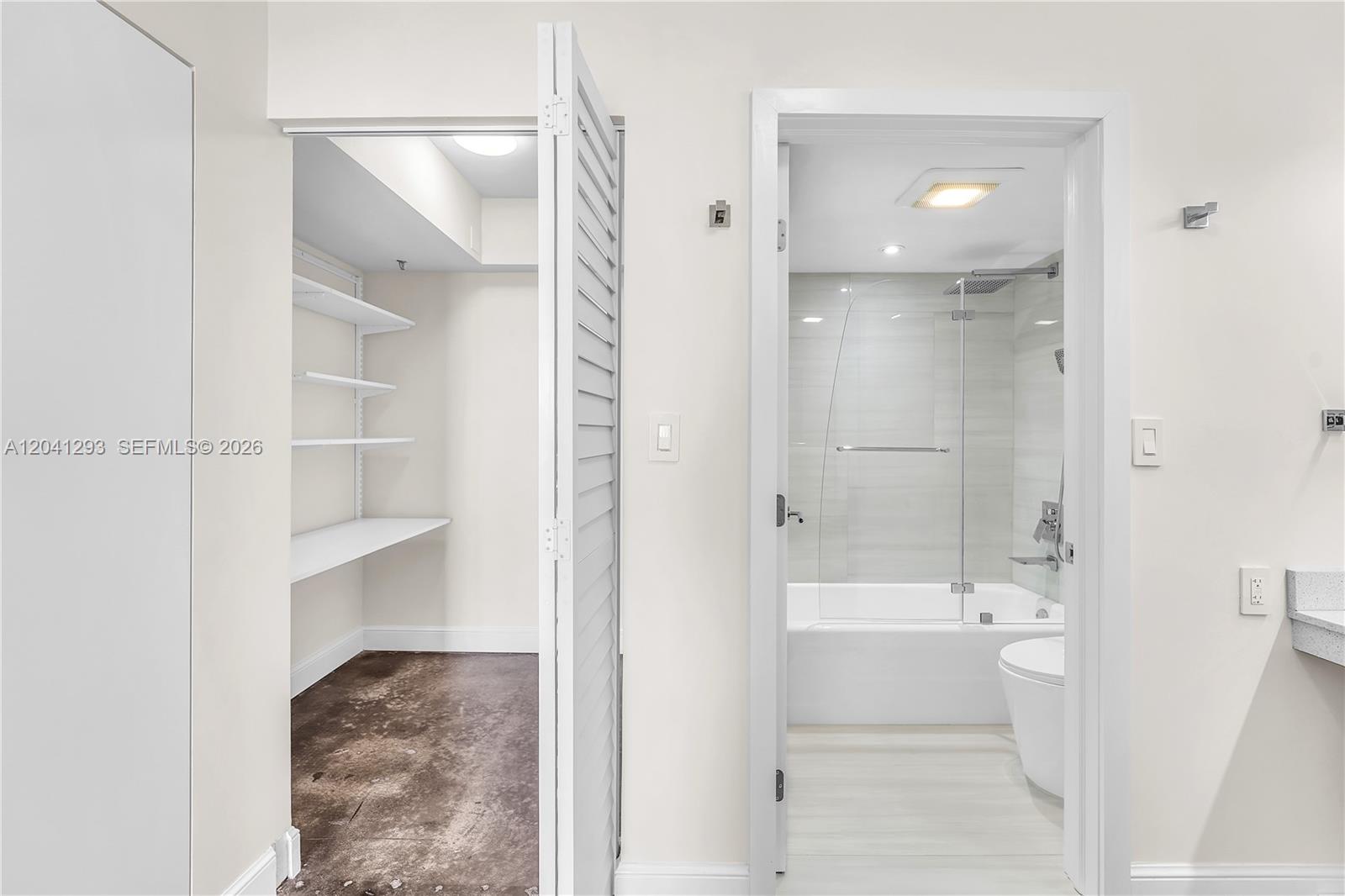Photo of 20515 Country Club Dr  #1245, Aventura, Florida, 33180 - 