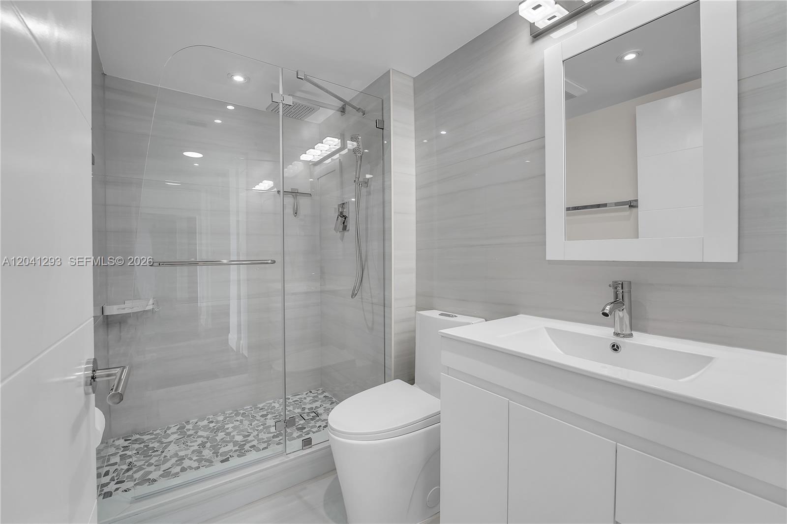 Photo of 20515 Country Club Dr  #1245, Aventura, Florida, 33180 - 