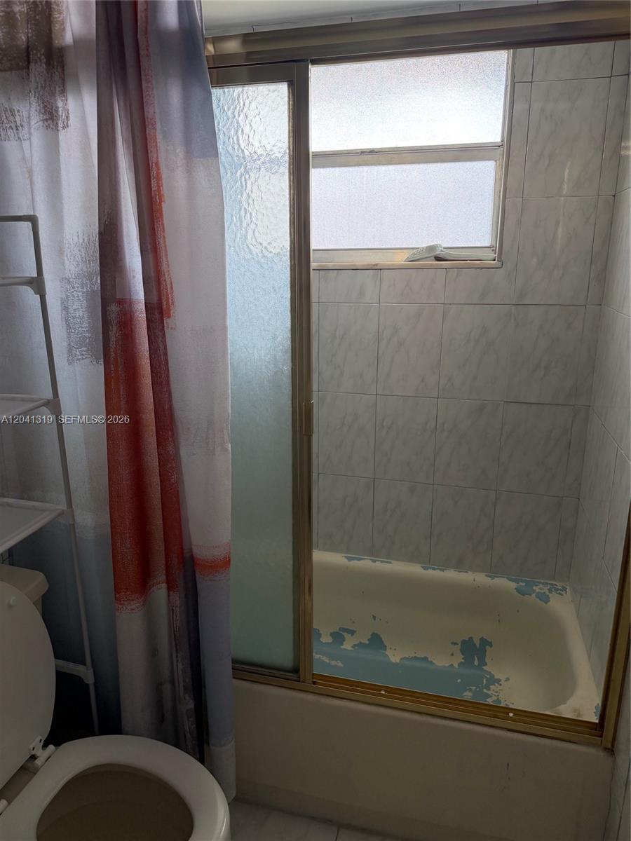 627-4 2 / 2 1317 sq. ft. $ 2026-06-24 0 Photo