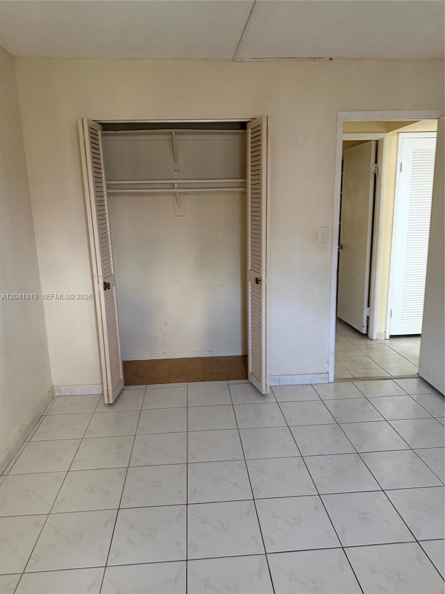 627-4 2 / 2 1317 sq. ft. $ 2026-06-24 0 Photo