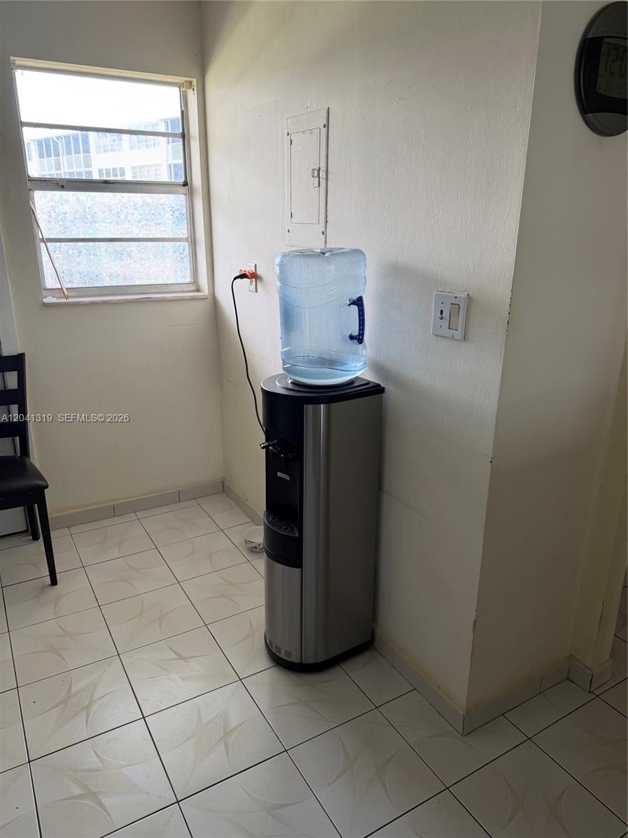 627-4 2 / 2 1317 sq. ft. $ 2026-06-24 0 Photo