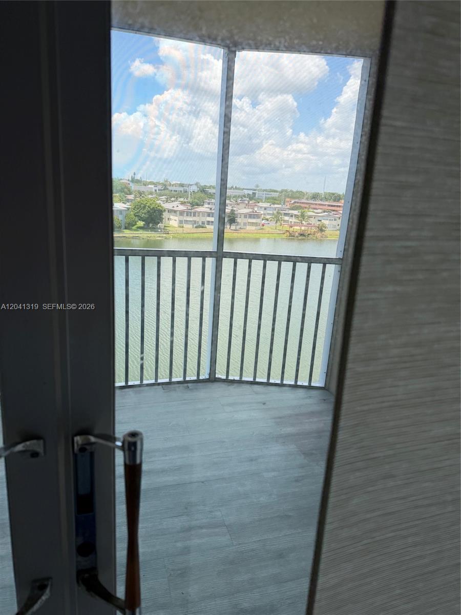 627-4 2 / 2 1317 sq. ft. $ 2026-06-24 0 Photo