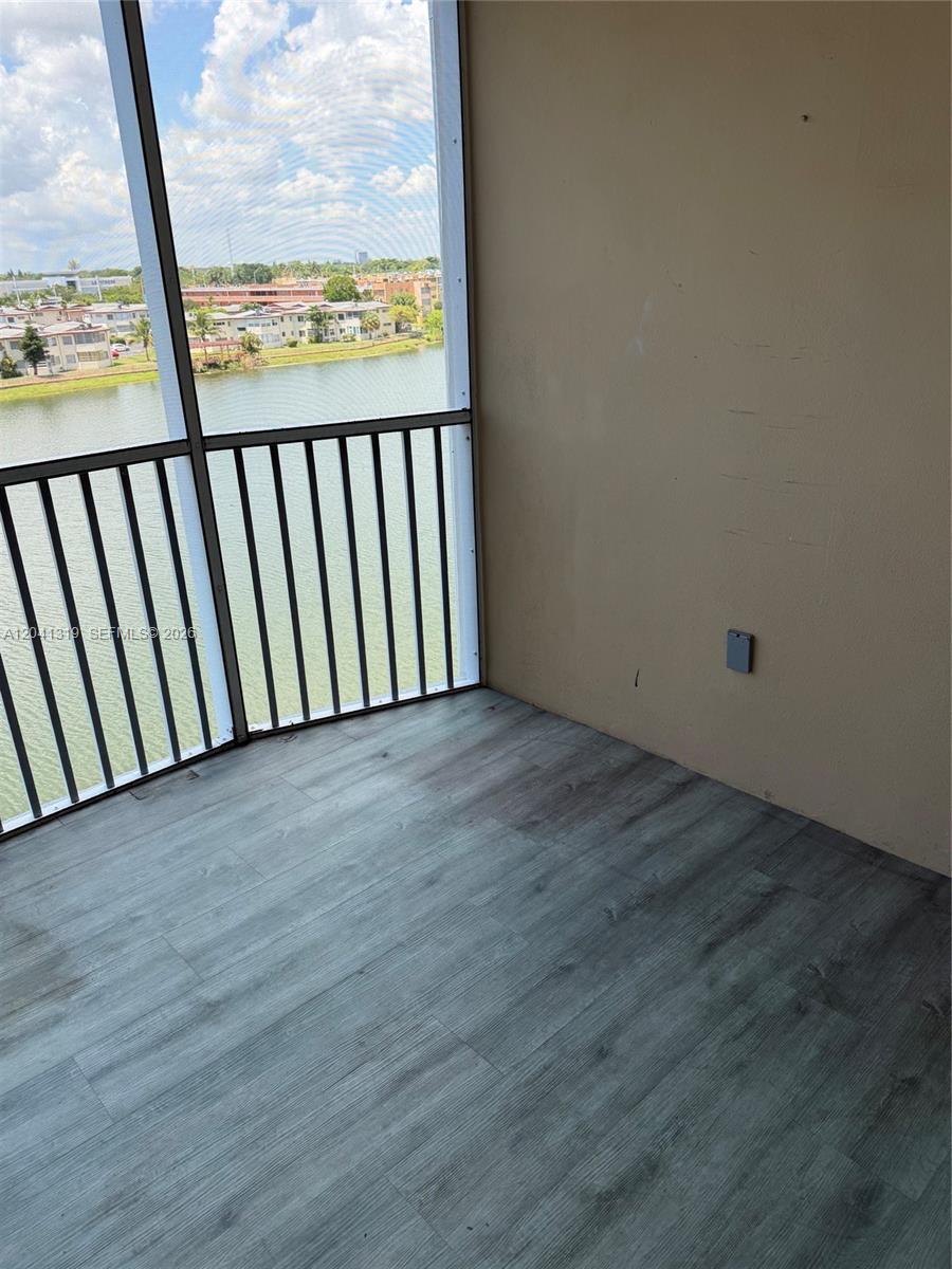 627-4 2 / 2 1317 sq. ft. $ 2026-06-24 0 Photo