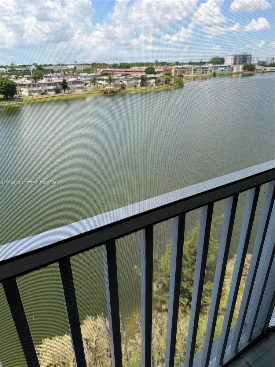 627-4 2 / 2 1317 sq. ft. $ 2026-06-24 0 Photo