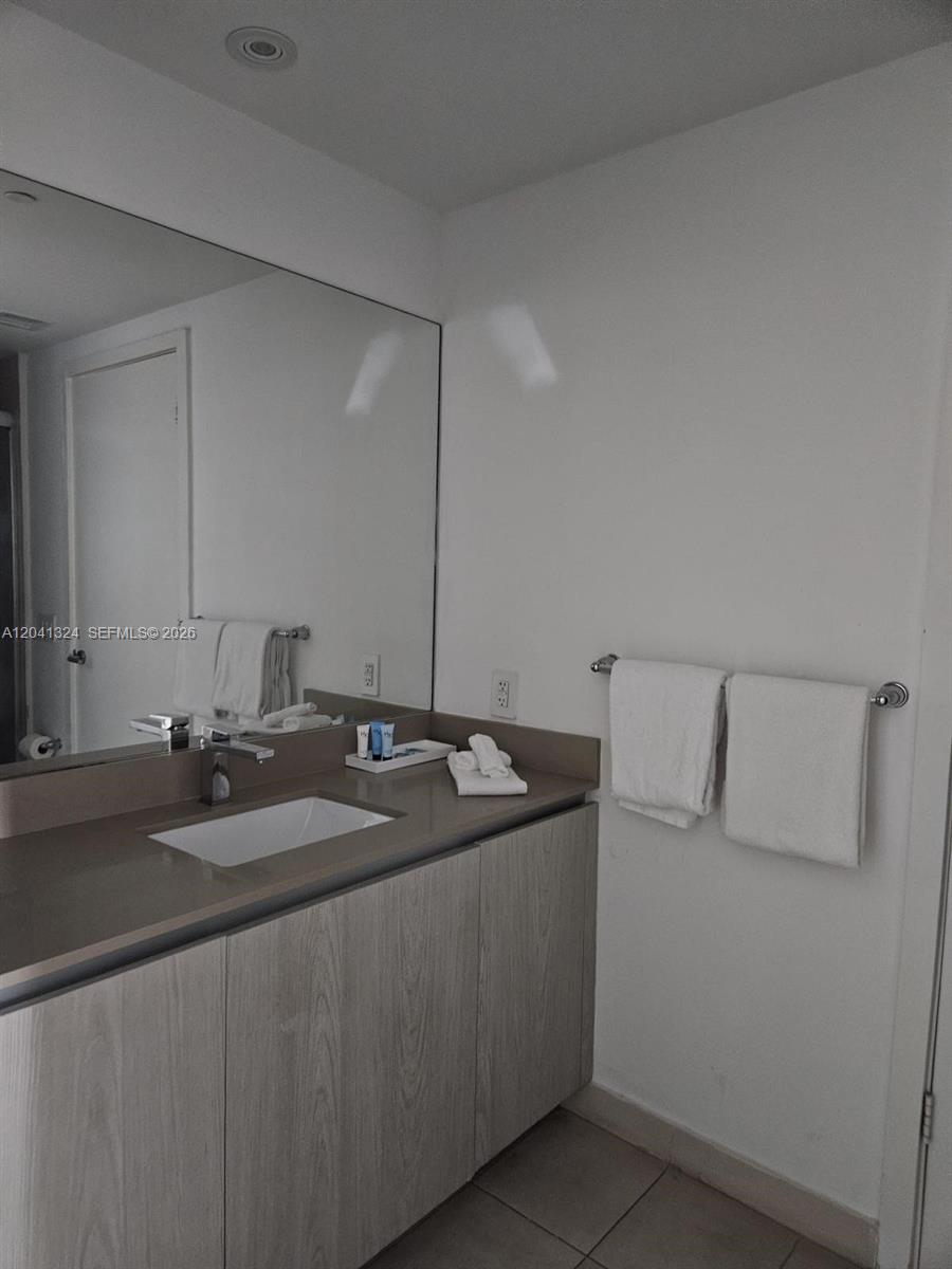 1204 2 / 2 1126 sq. ft. $ 2026-06-22 0 Photo