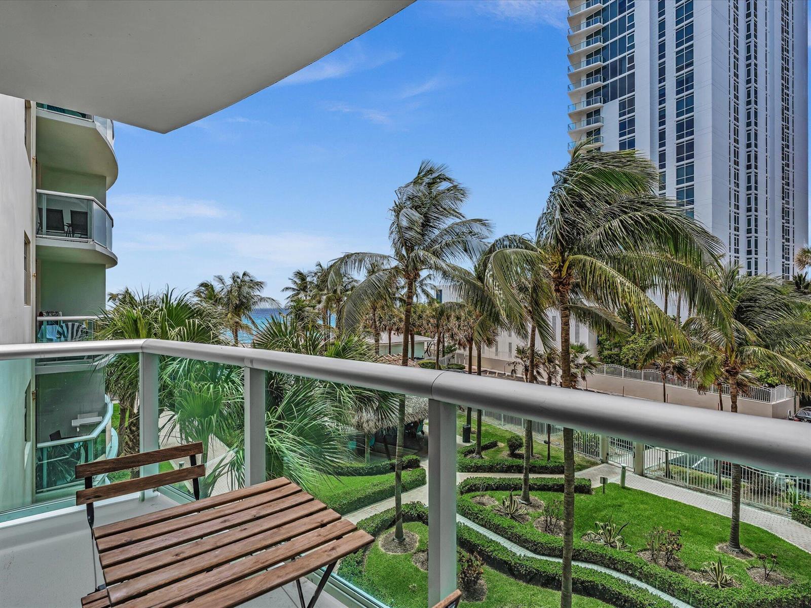 Photo of 3901 Ocean  #3j, Hollywood, Florida, 33019 - 16-FPP00276