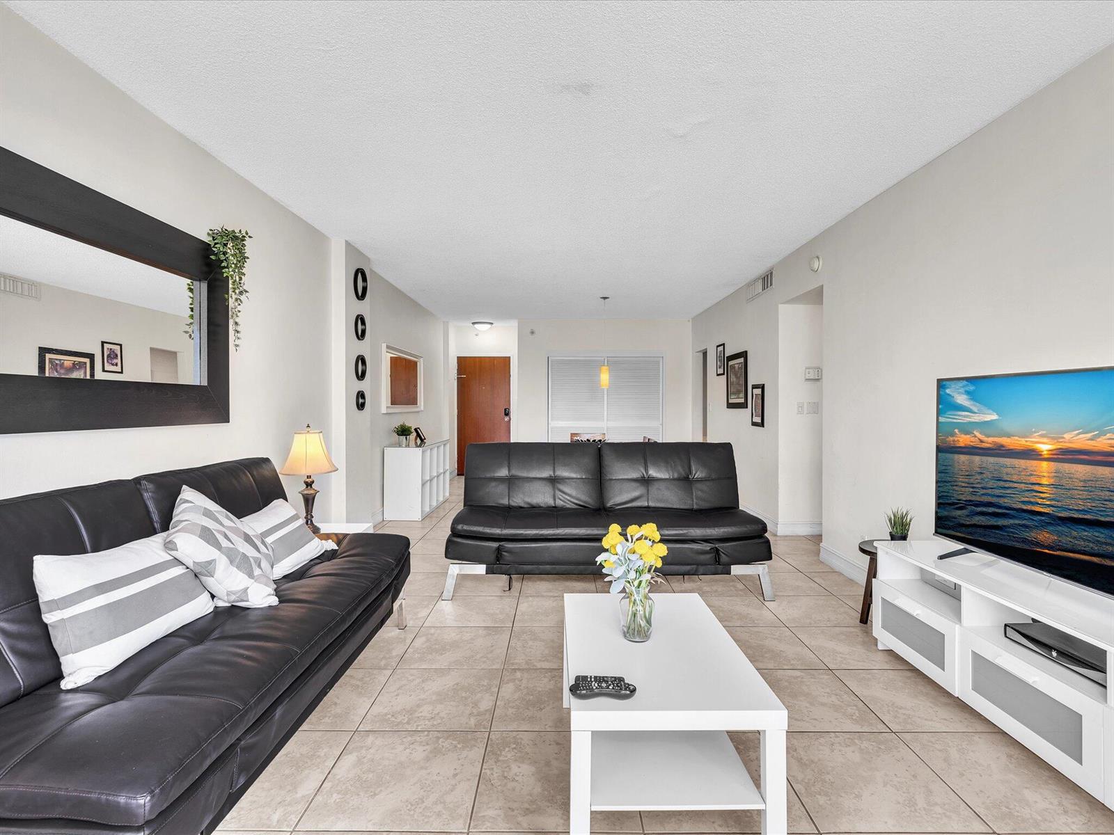 Photo of 3901 Ocean  #3j, Hollywood, Florida, 33019 - 20-FPP00296