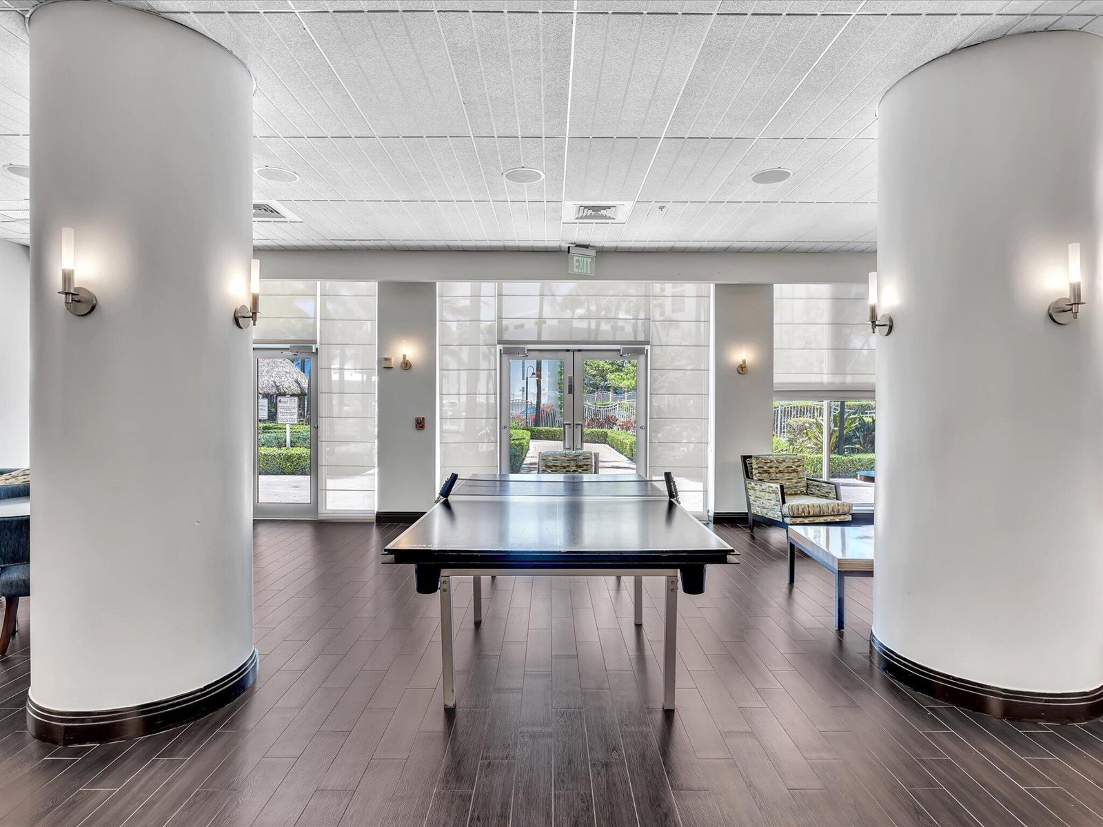 Photo of 3901 Ocean  #3j, Hollywood, Florida, 33019 - 46-FPP00421
