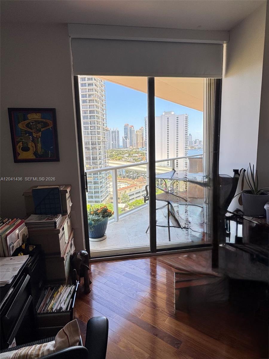 Photo of 19500 Turnberry Way  #15F, Aventura, Florida, 33180 - 