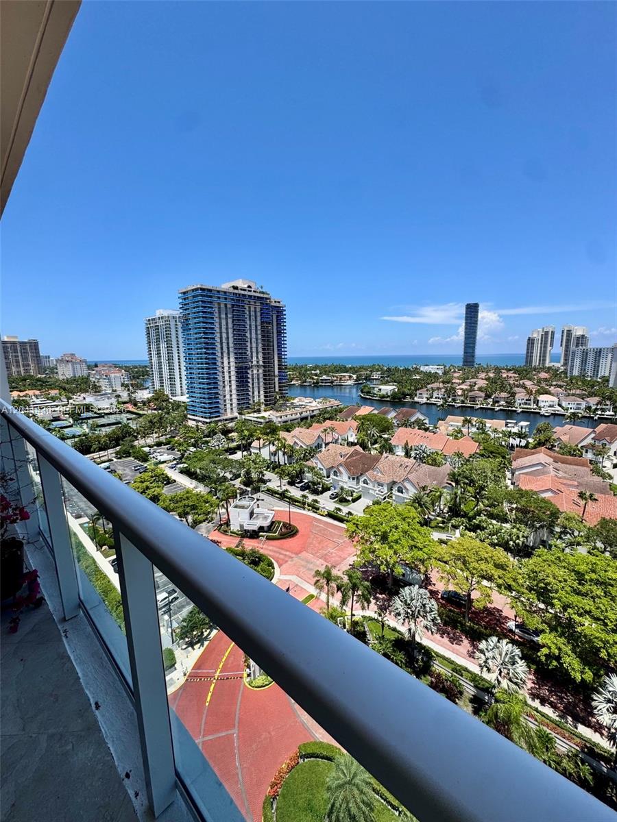 Photo of 19500 Turnberry Way  #15F, Aventura, Florida, 33180 - 