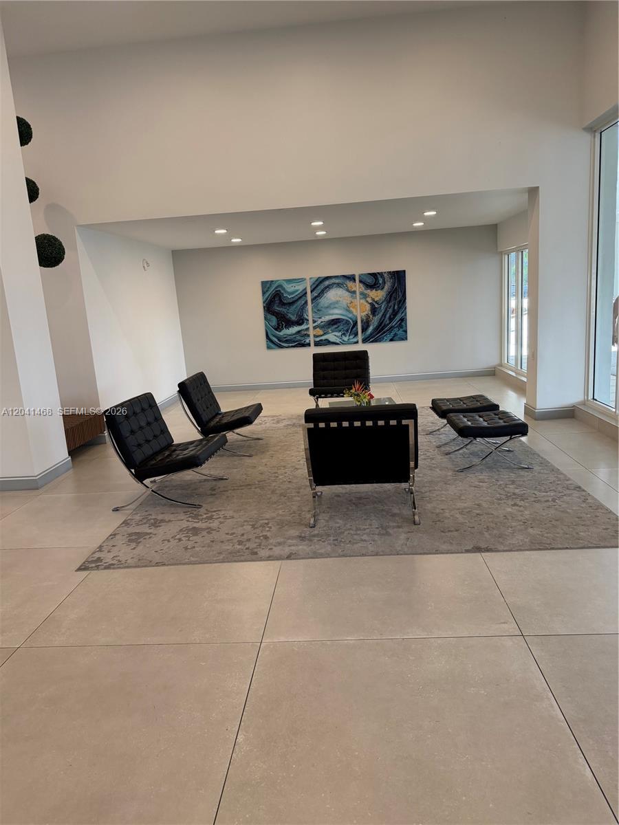 See details 2307 2 / 2 1070 sq. ft. $ 2026-06-23 0 Photo