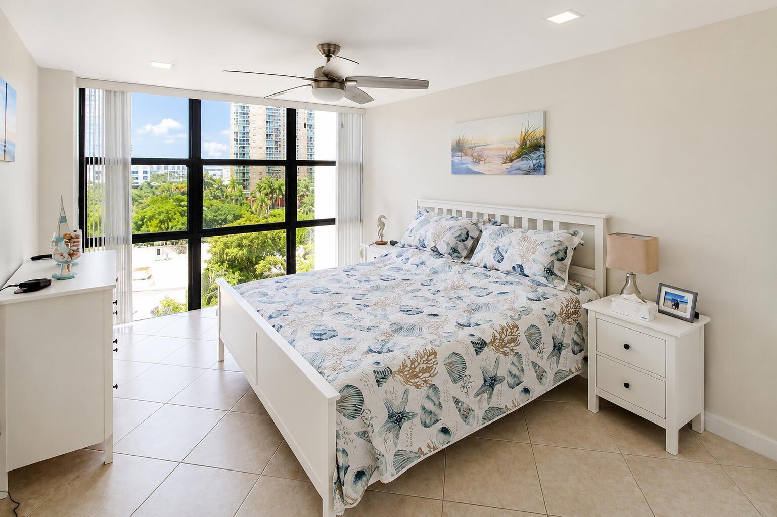 Photo of 17021 Bay  #816, Sunny Isles Beach, Florida, 33160 - ChatGPT Image 12 jun 2026, 06_13_33 p.m.