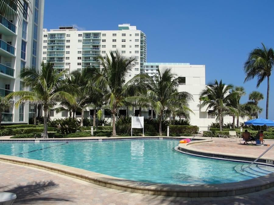 Photo of 3901 Ocean Dr #8T, Hollywood, Florida, 33019 -