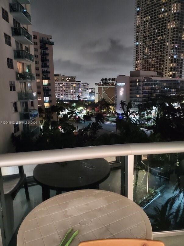 Photo of 3901 Ocean Dr #8T, Hollywood, Florida, 33019 -