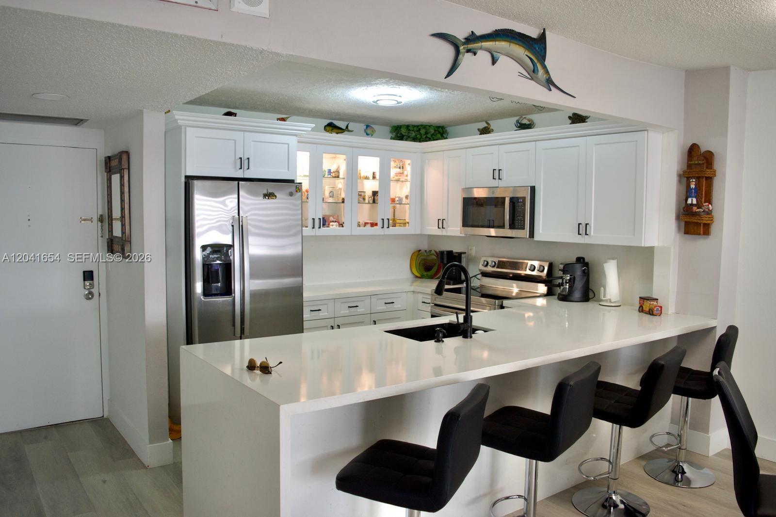 Photo of 3725 Ocean Dr  #423, Hollywood, Florida, 33019 - 