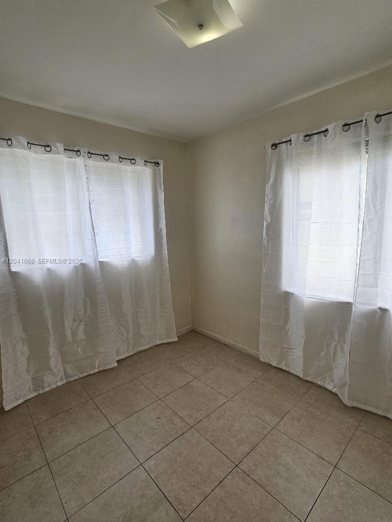   /   sq. ft. $ 2026-06-23 0 foto