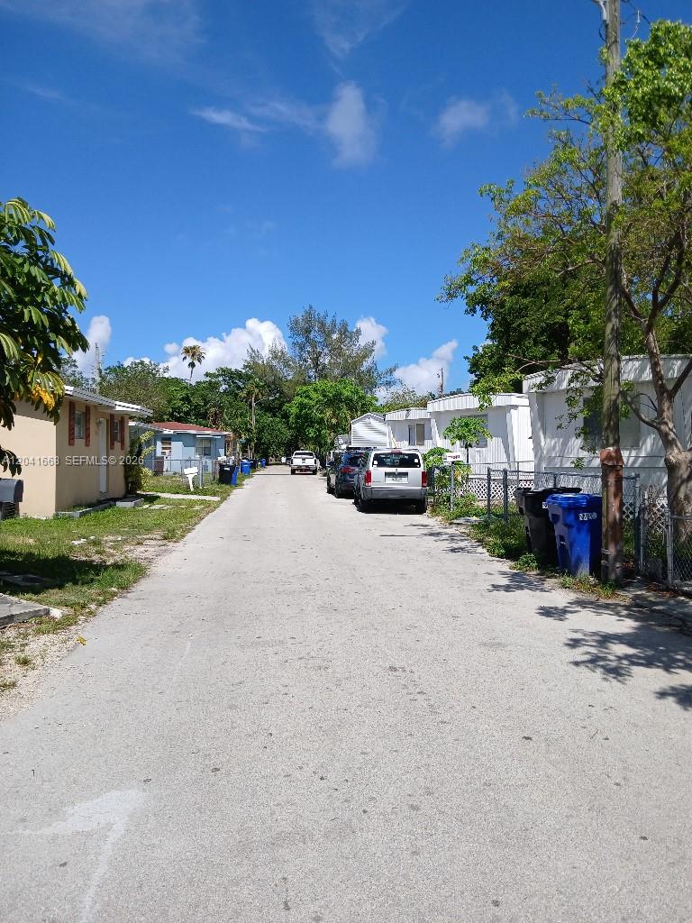   /   sq. ft. $ 2026-06-23 0 foto