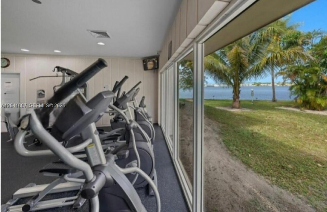 708 1 / 2 873 sq. ft. $ 2026-06-23 0 Photo
