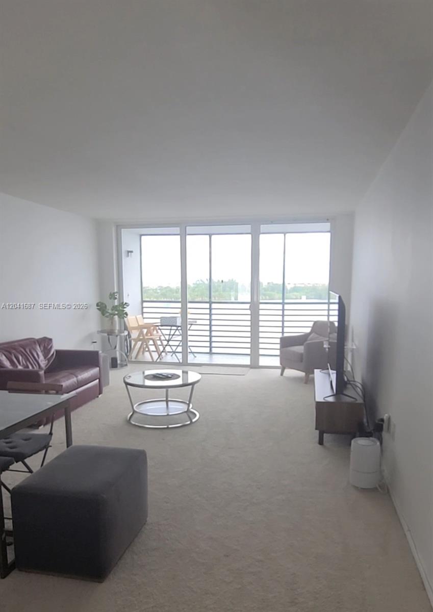 708 1 / 2 873 sq. ft. $ 2026-06-23 0 Photo