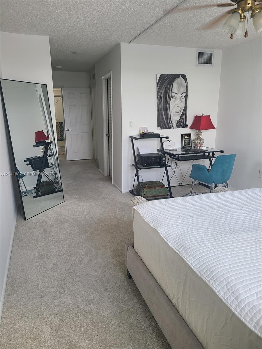 708 1 / 2 873 sq. ft. $ 2026-06-23 0 Photo