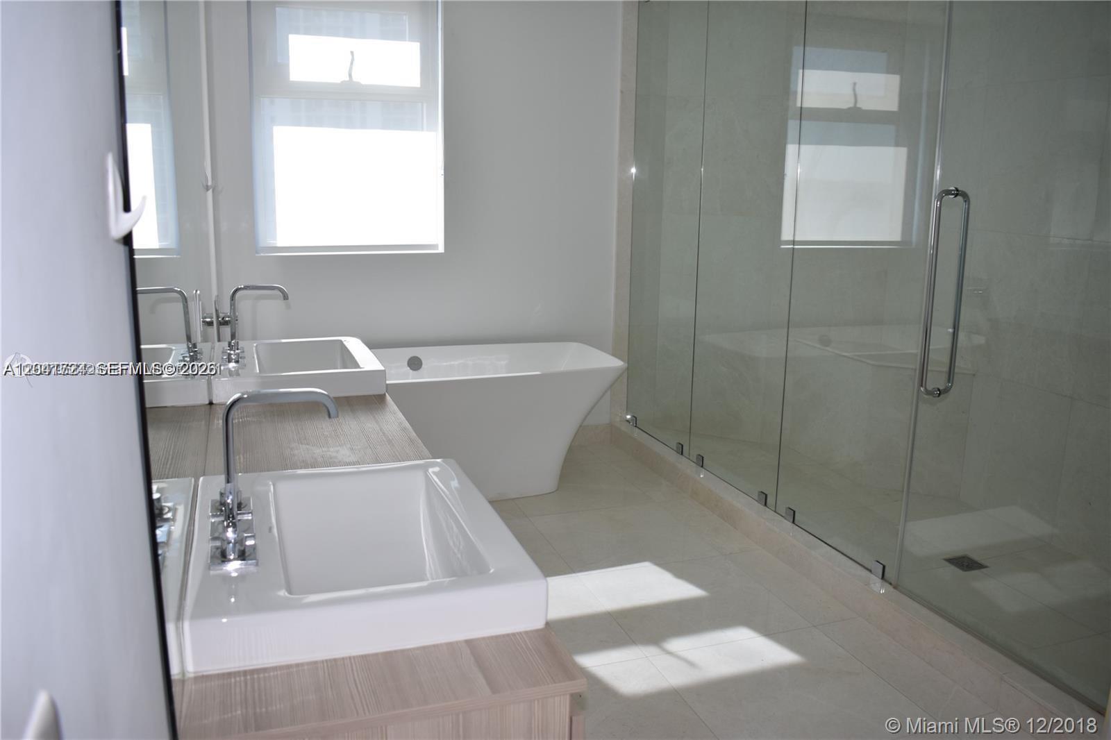 Photo of 17301 Biscayne Blvd  #1407, North Miami Beach, Florida, 33160 - 