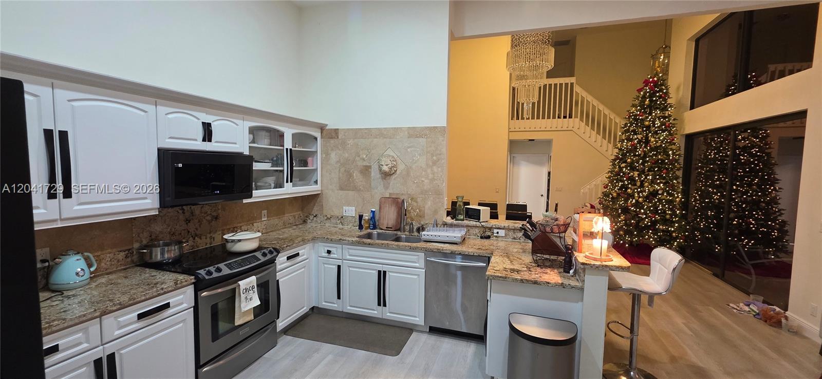 See details 5010 4 / 4 2622 sq. ft. $ 2026-06-23 0 Photo