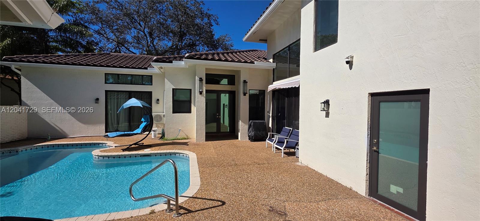 See details 5010 4 / 4 2622 sq. ft. $ 2026-06-23 0 Photo