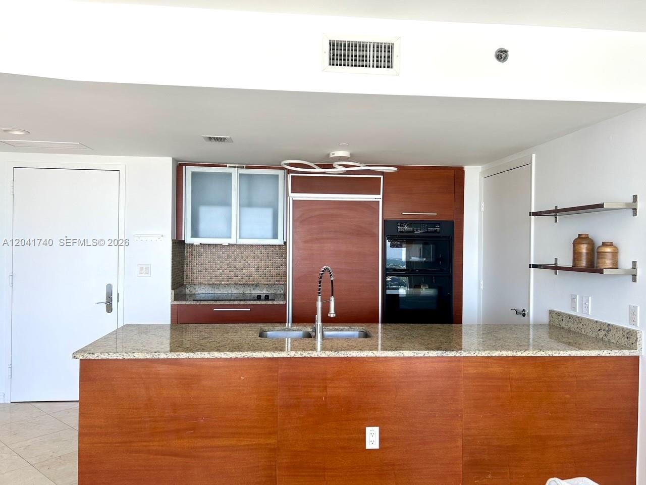 3707 1 / 1 871 sq. ft. $ 2026-06-23 0 Photo