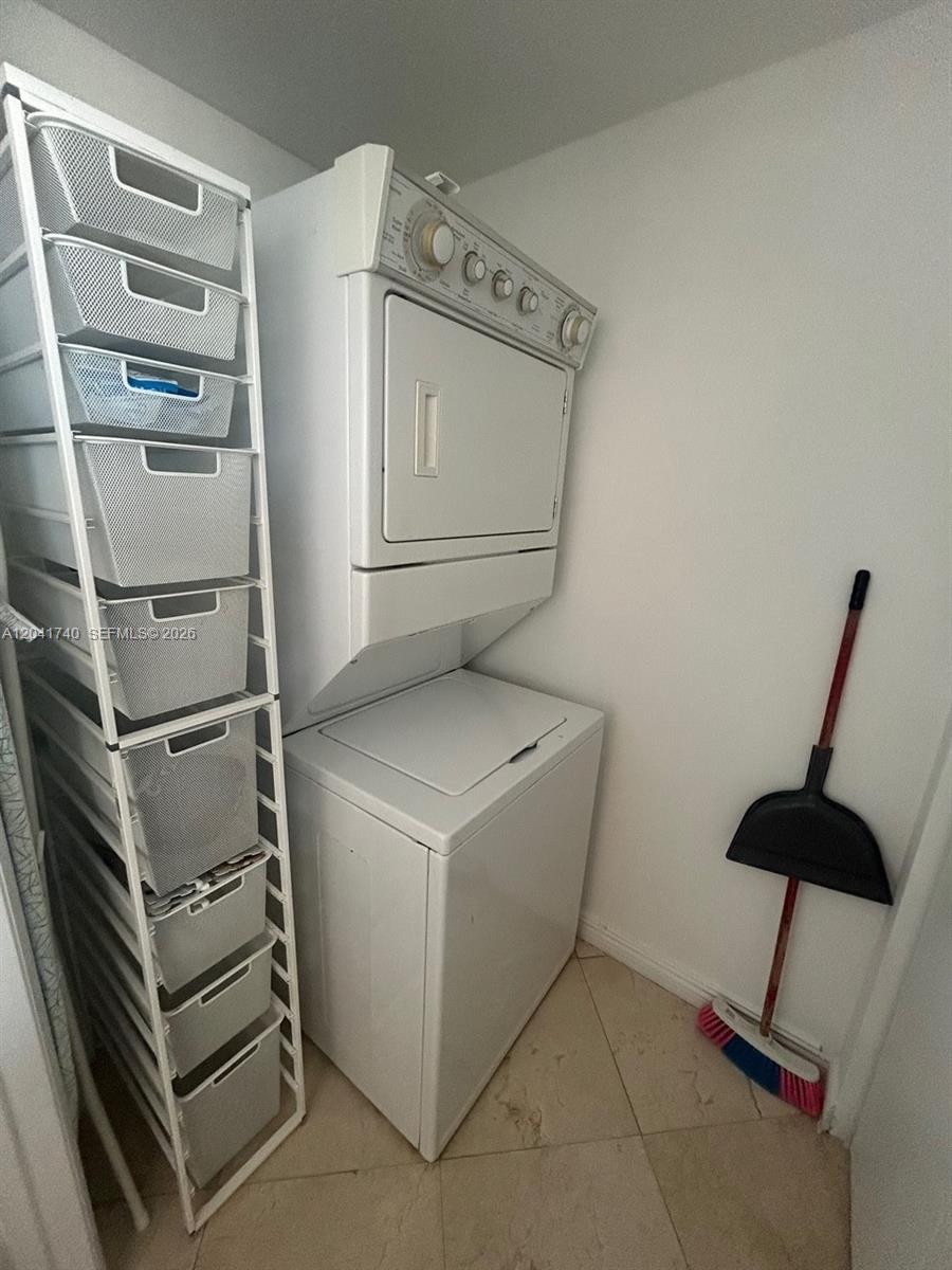 3707 1 / 1 871 sq. ft. $ 2026-06-23 0 Photo