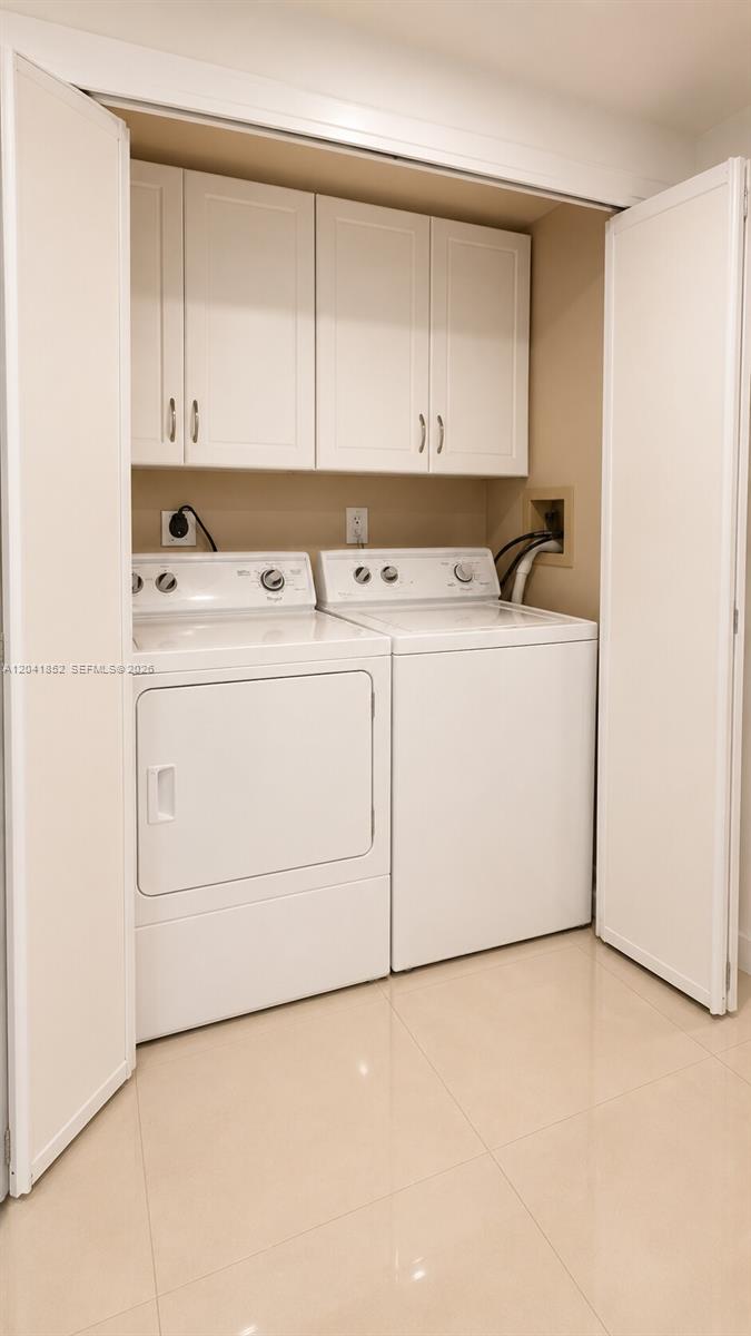 Photo of 3640 Yacht Club Dr  #502, Aventura, Florida, 33180 - 