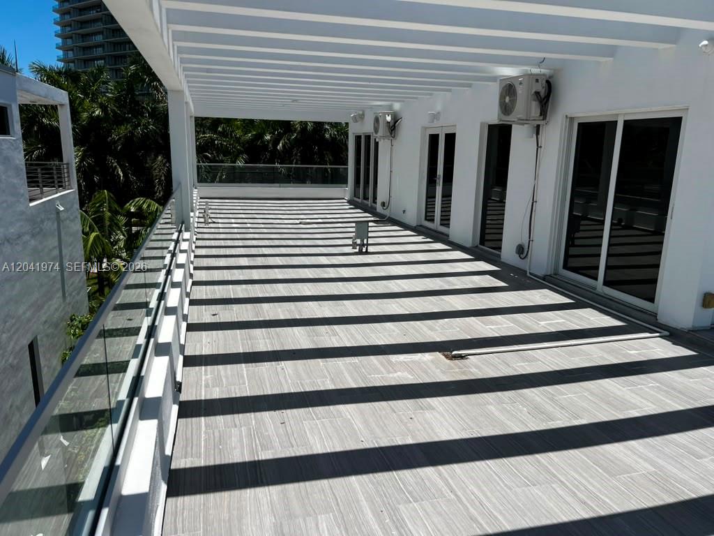 Photo of 18975 Atlantic Blvd (18975), Sunny Isles Beach, Florida, 33160 -
