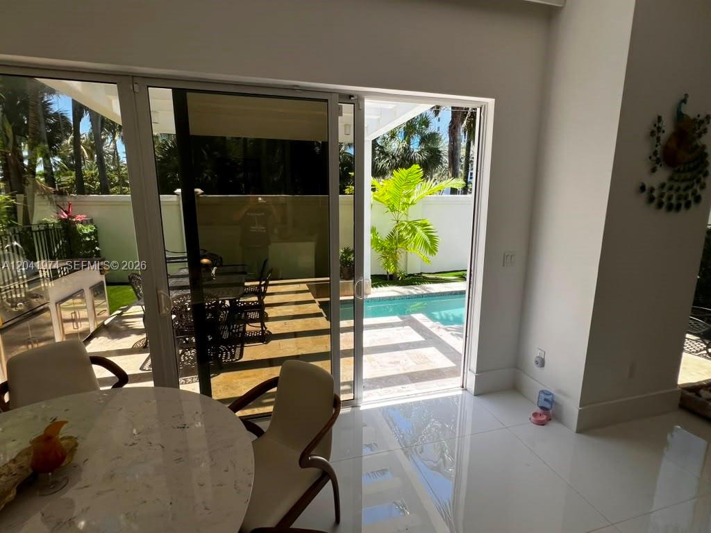 Photo of 18975 Atlantic Blvd (18975), Sunny Isles Beach, Florida, 33160 -