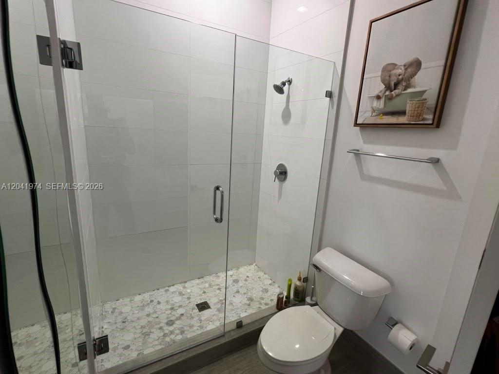 Photo of 18975 Atlantic Blvd (18975), Sunny Isles Beach, Florida, 33160 -