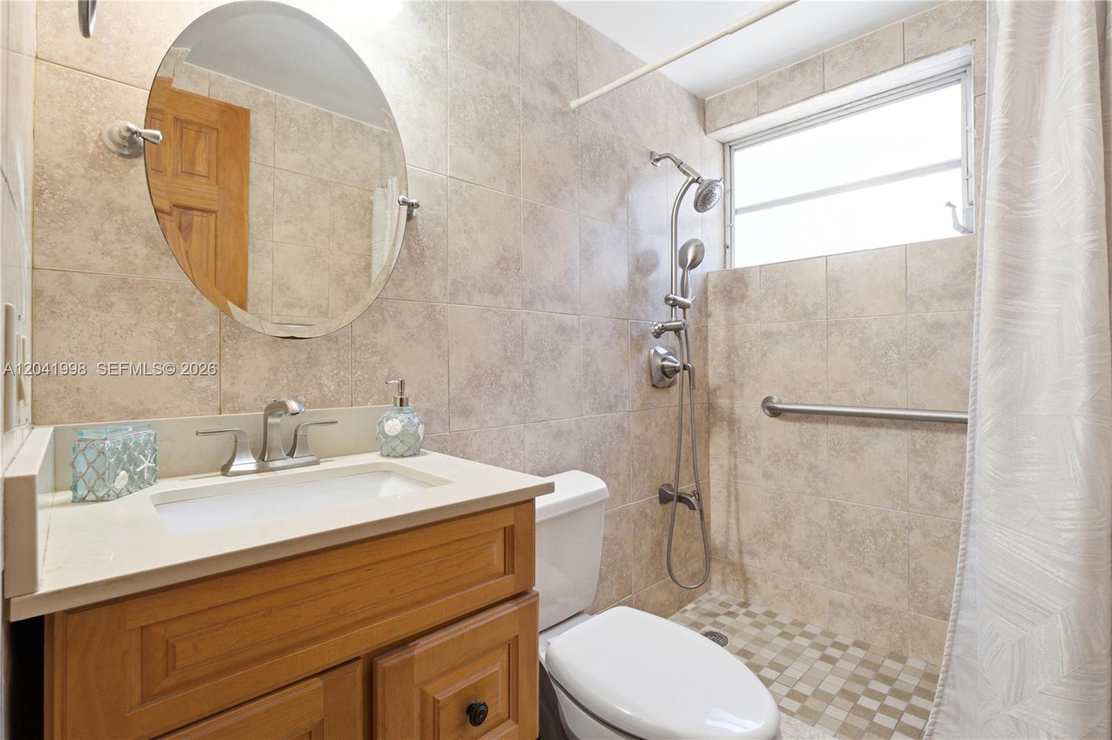   /   sq. ft. $ 2026-06-23 0 foto