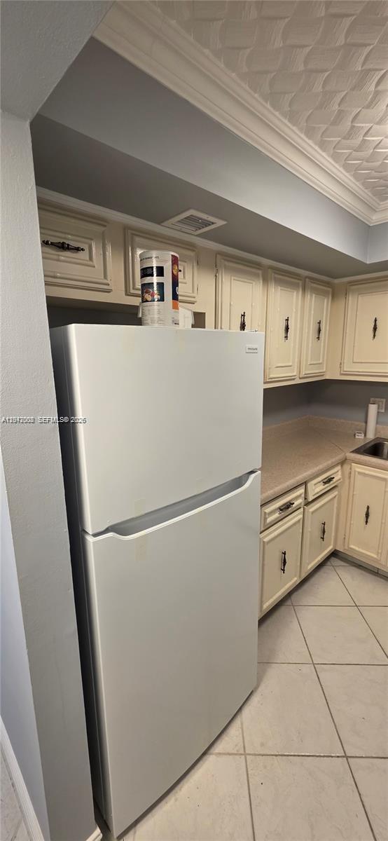 Photo of 2049 Ocean Dr  #503, Hallandale Beach, Florida, 33009 - 