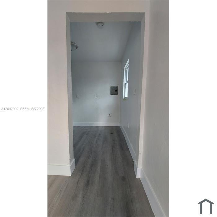   /  704 sq. ft. $ 2026-06-23 0 foto