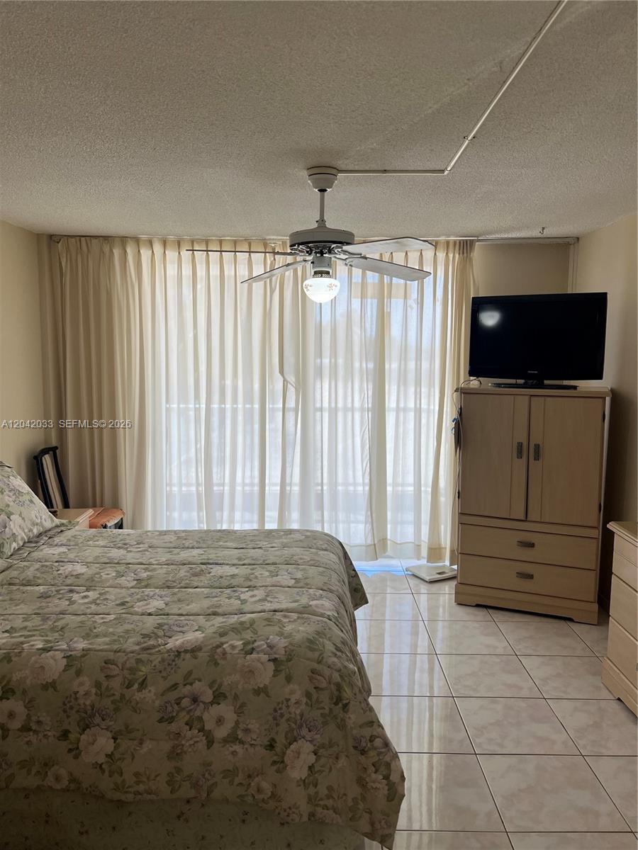 222E 1 / 2 861 sq. ft. $ 2026-06-23 0 Photo