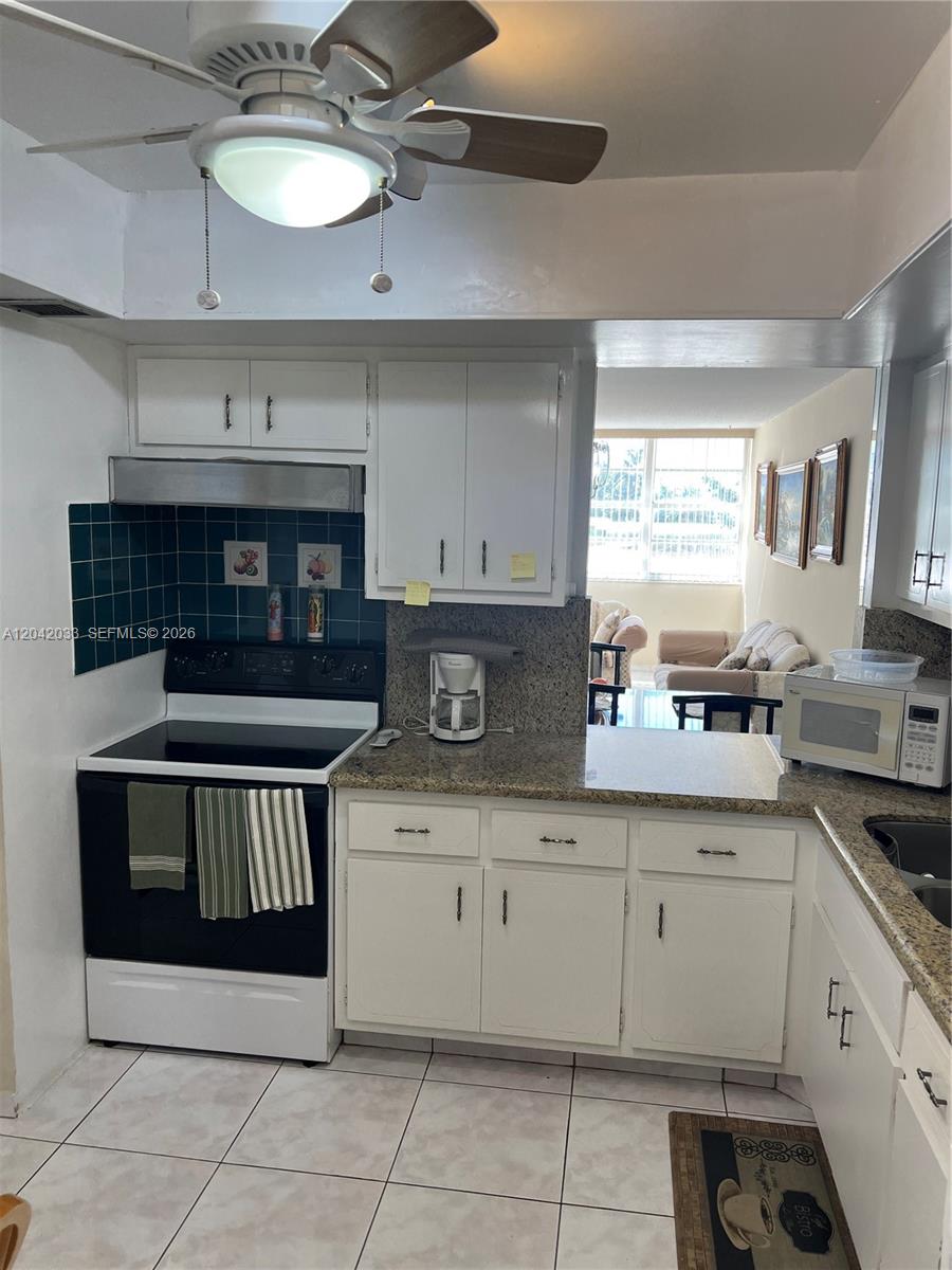 222E 1 / 2 861 sq. ft. $ 2026-06-23 0 Photo