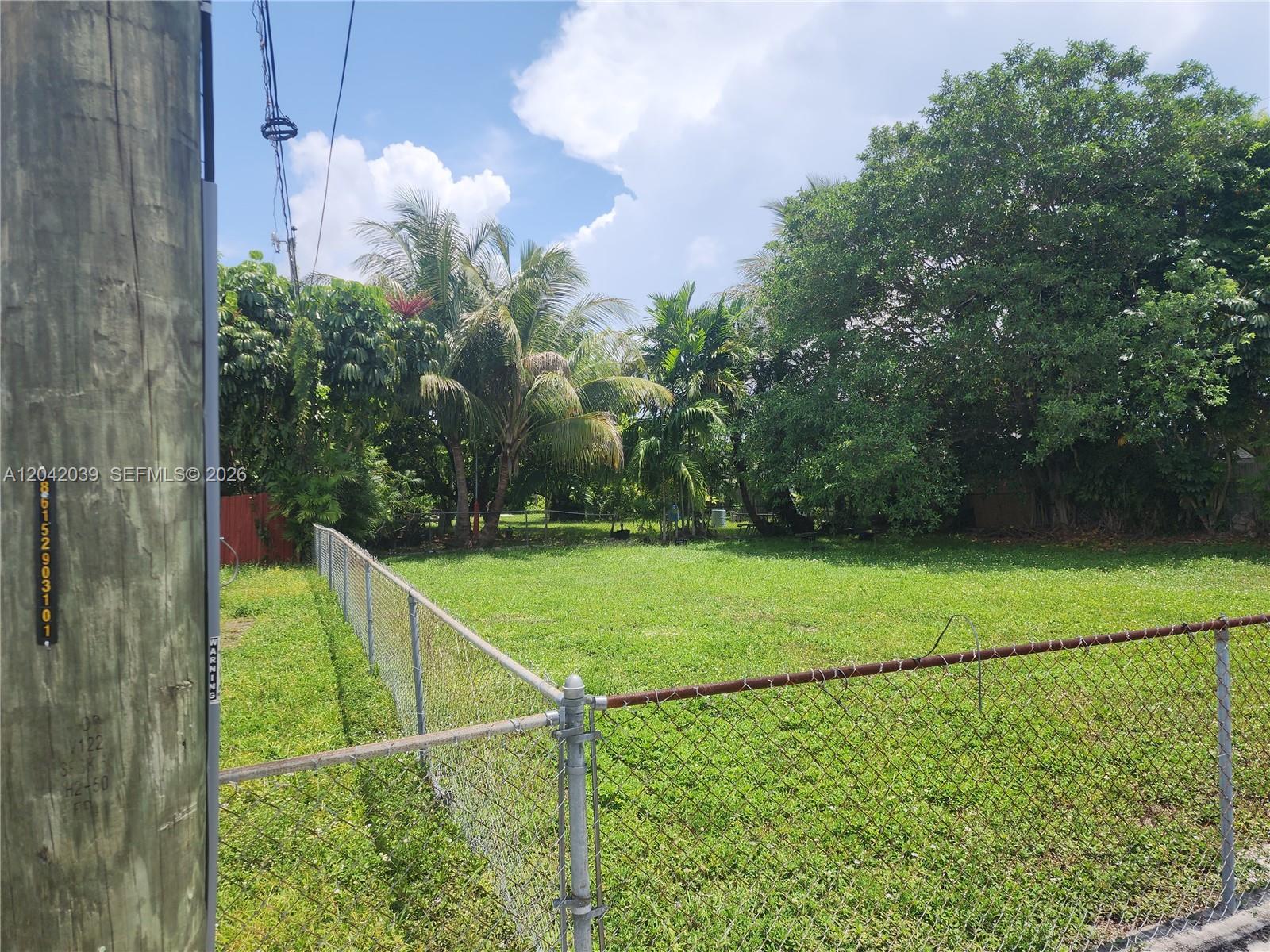   /   sq. ft. $ 2026-06-23 0 foto