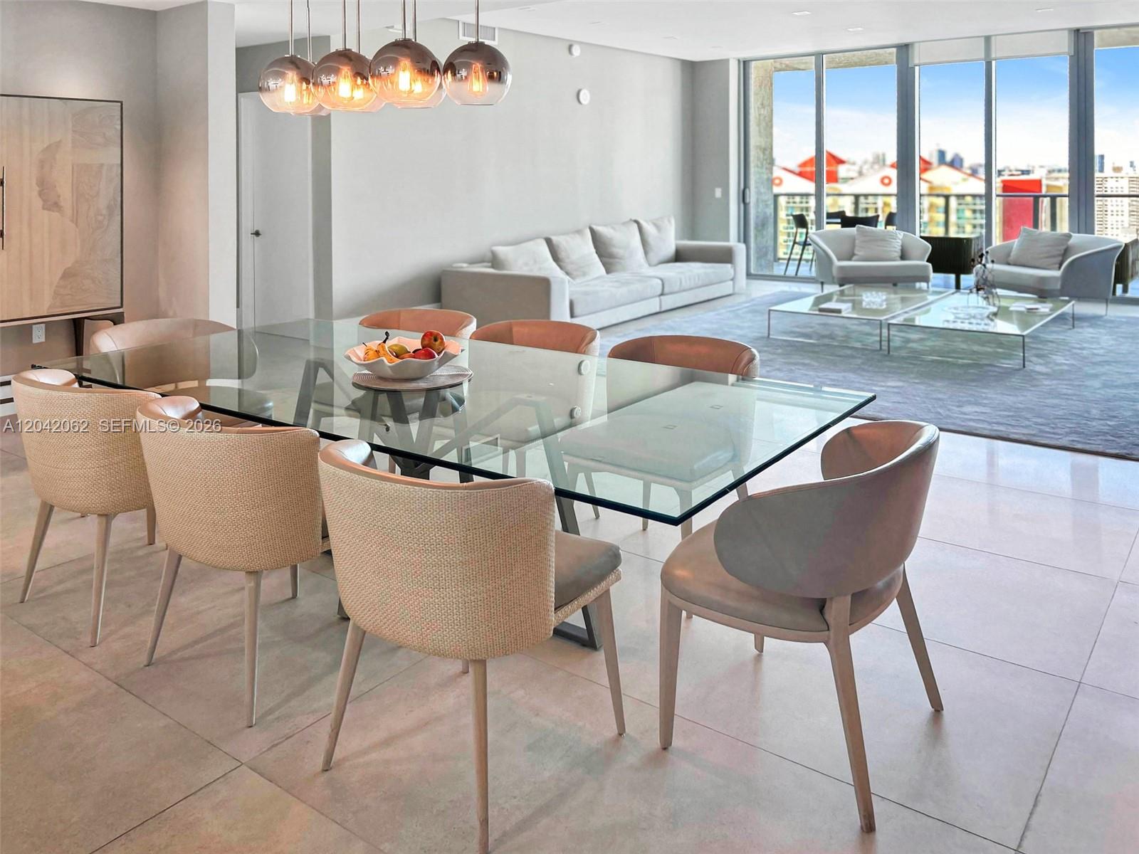 5-2503 4 / 5 3094 sq. ft. $ 2026-06-23 0 Photo