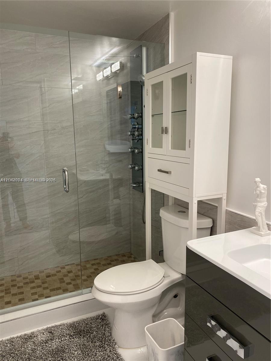 Photo of 3505 Ocean Dr (avail July,11 2026)  #606, Hollywood, Florida, 33019 - 